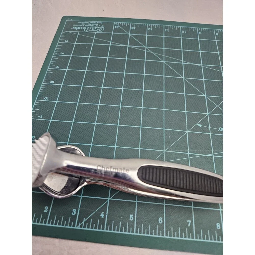 Chef Mate Heavy Duty Garlic Press Self Cleaning Nut Cracker Handle 7.5